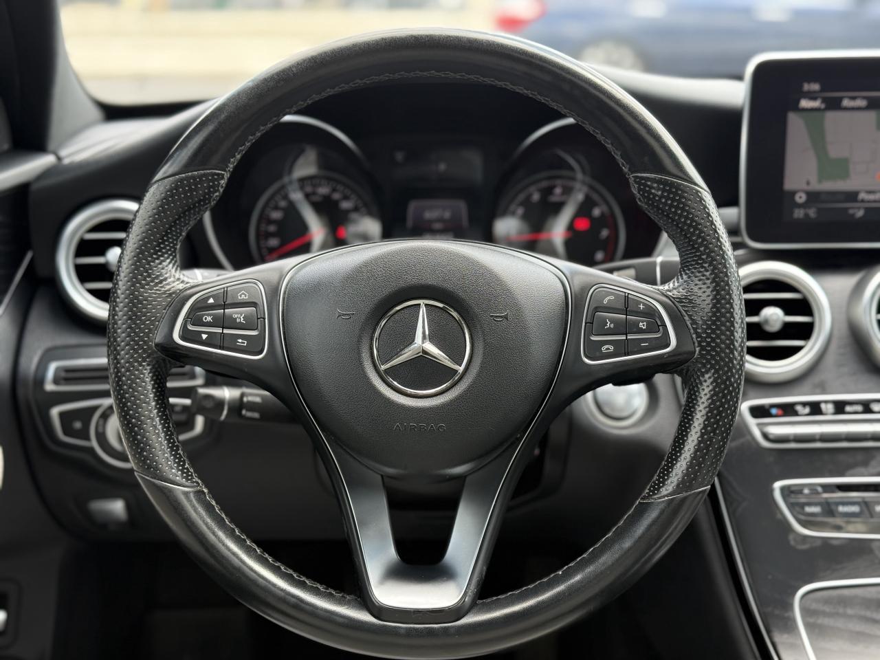 2018 Mercedes-Benz C-Class 300 //AMG SPORT | PANO | LOADED - Photo #21