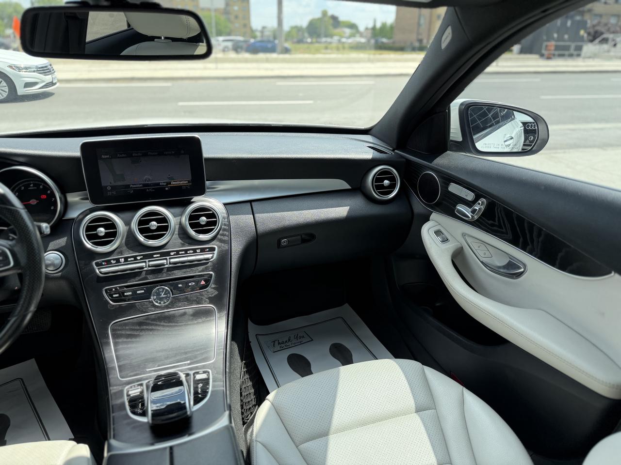 2018 Mercedes-Benz C-Class 300 //AMG SPORT | PANO | LOADED - Photo #19