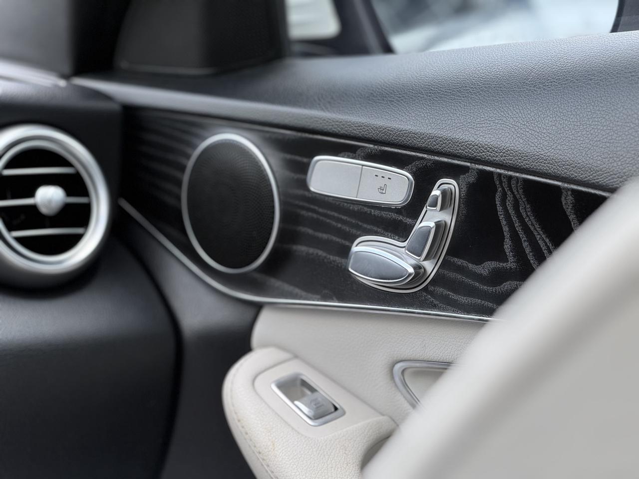 2018 Mercedes-Benz C-Class 300 //AMG SPORT | PANO | LOADED - Photo #28