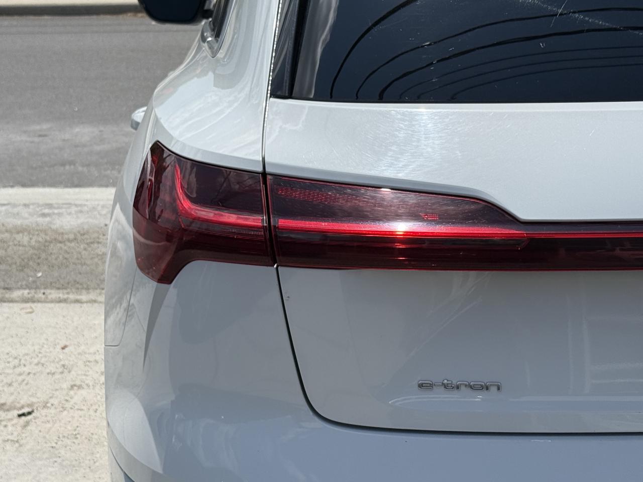 2019 Audi E-Tron TECHNIK | BANG OLUFSEN | HEAD UP DISPLAY | - Photo #13
