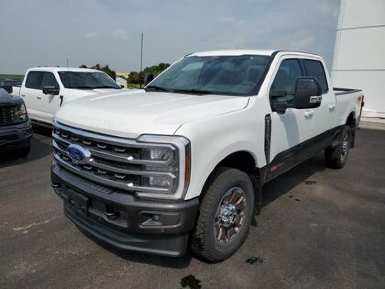 New 2025 Ford F-350 KING RANCH W/WIRELESS CHARGING PAD for sale in Moose Jaw, SK