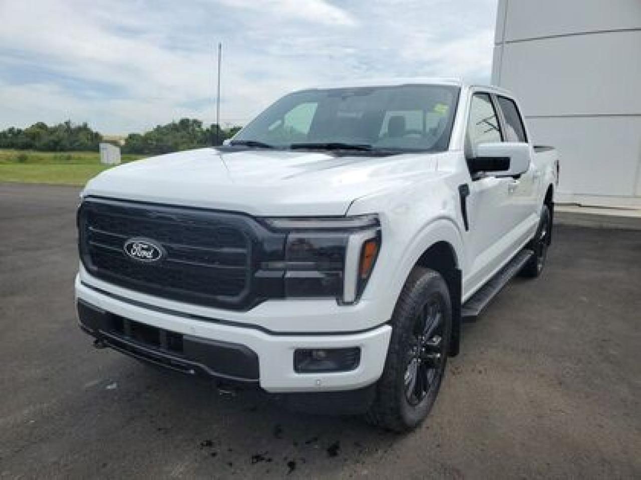 New 2025 Ford F-150 LARIAT W/ BLACK APPEARANCE PACKAGE for sale in Moose Jaw, SK