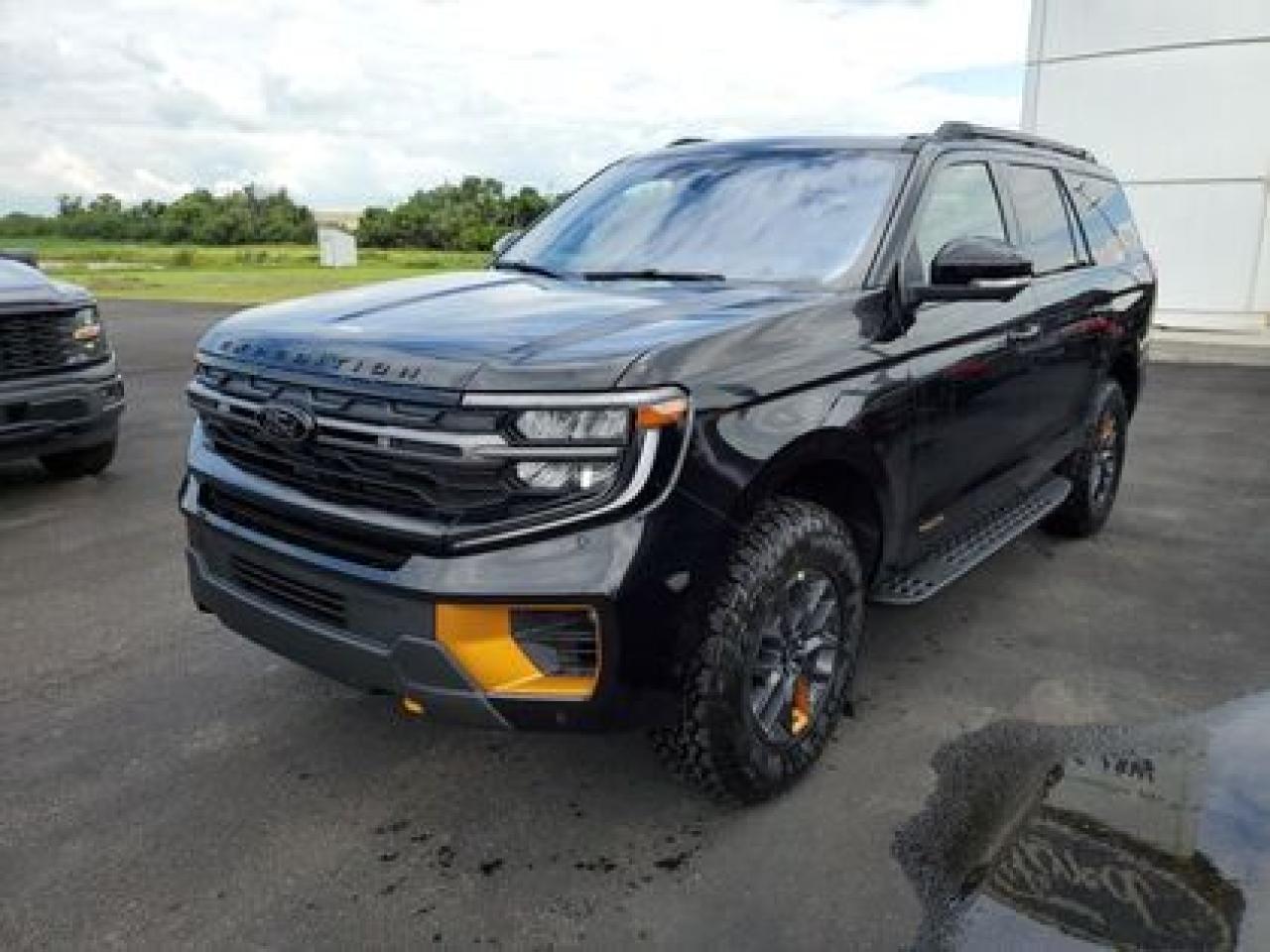 New 2025 Ford Expedition TREMOR 4X4 for sale in Moose Jaw, SK