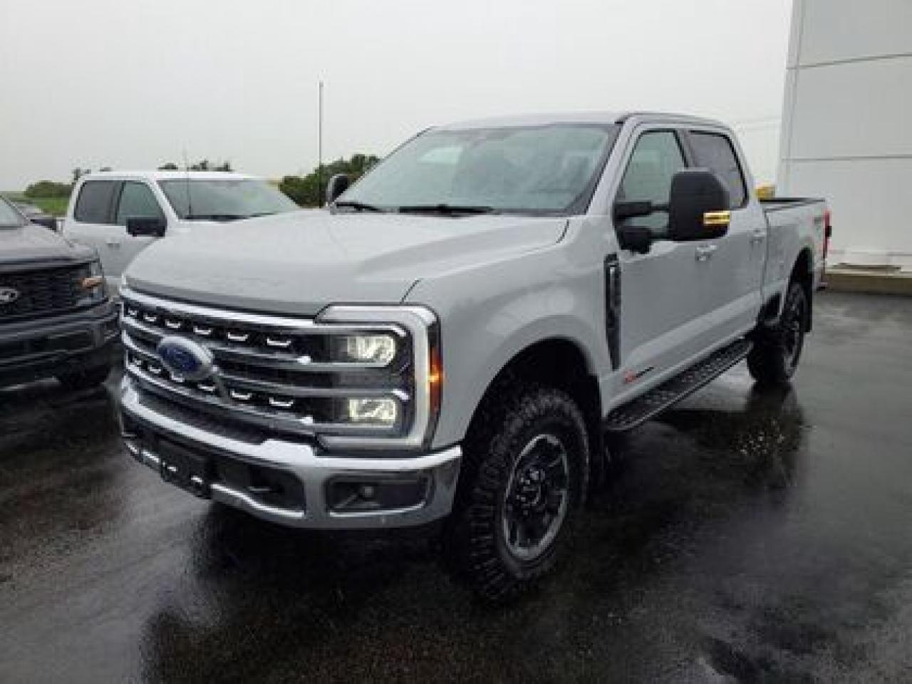 New 2025 Ford F-350 LARIAT W/ ULTIMATE PACKAGE for sale in Moose Jaw, SK