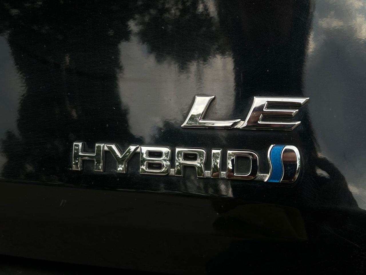 2021 Toyota Sienna LE 8-Passenger - Photo #10