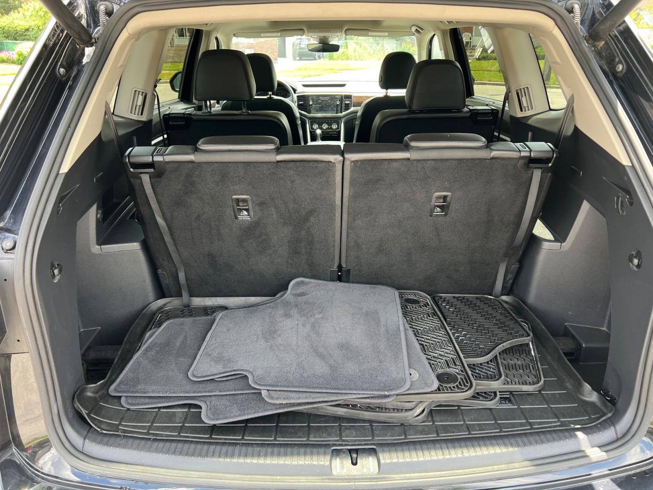 2019 Volkswagen Atlas EXECLINE - Photo #10