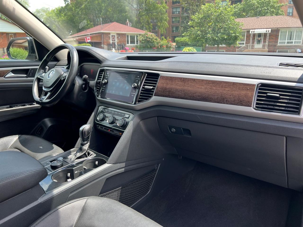 2019 Volkswagen Atlas EXECLINE - Photo #12
