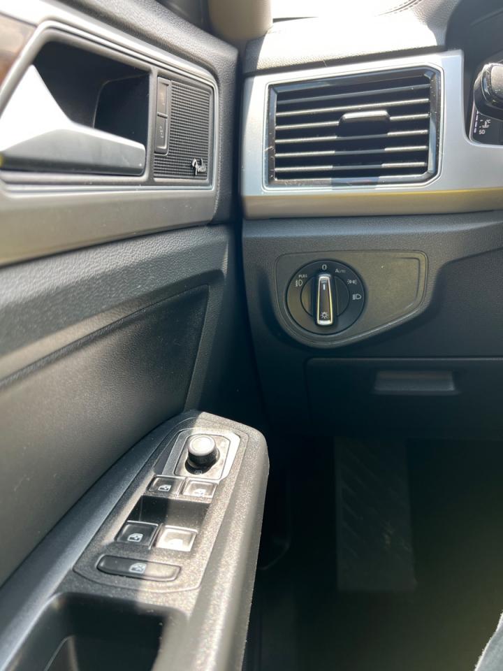 2019 Volkswagen Atlas EXECLINE - Photo #25