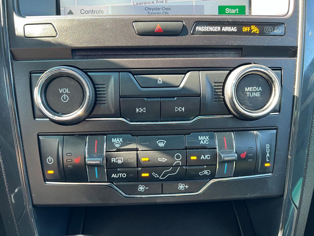 2018 Ford Explorer XLT 4WD - Photo #22