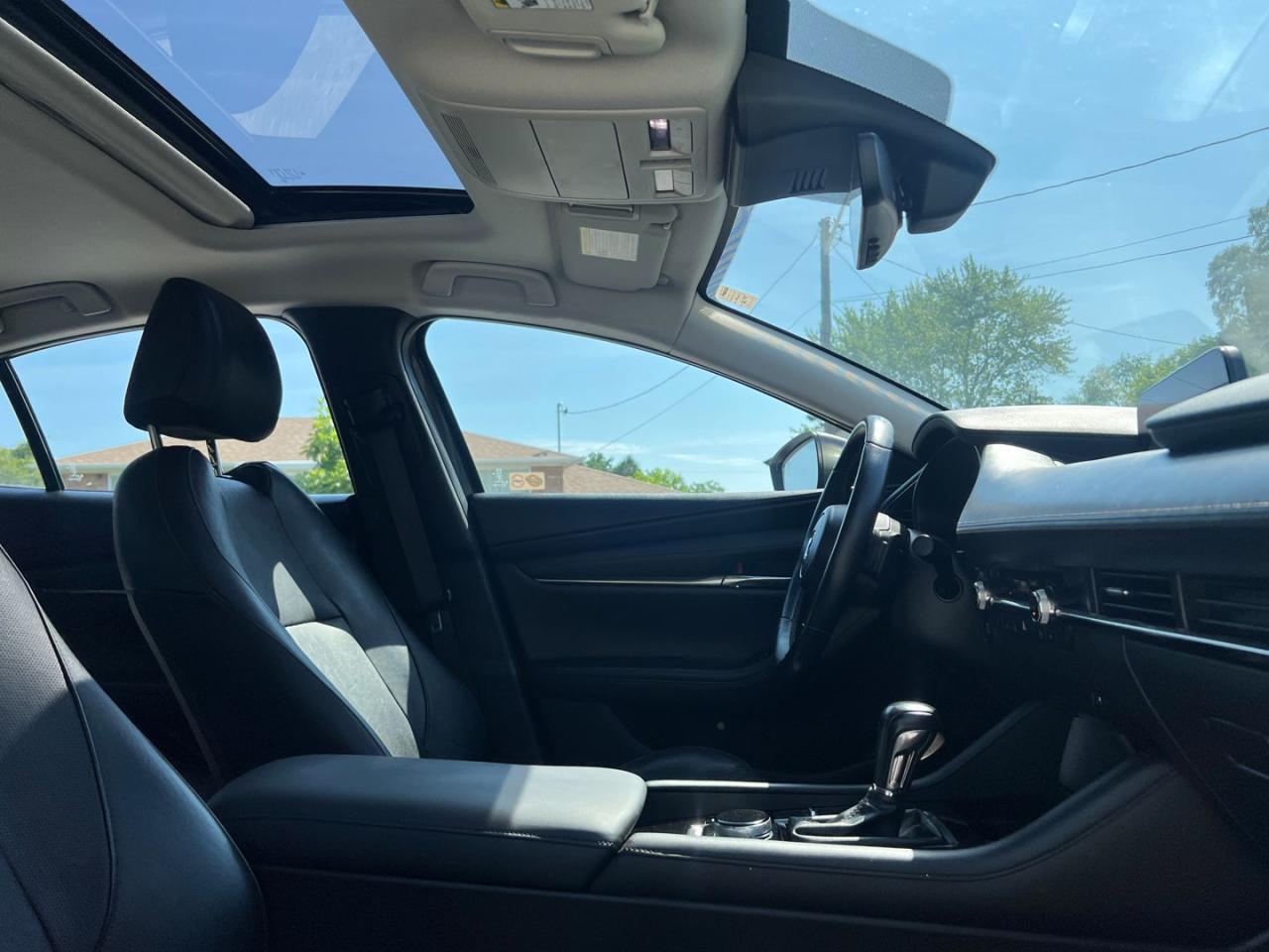 2019 Mazda MAZDA3 GT - Photo #8