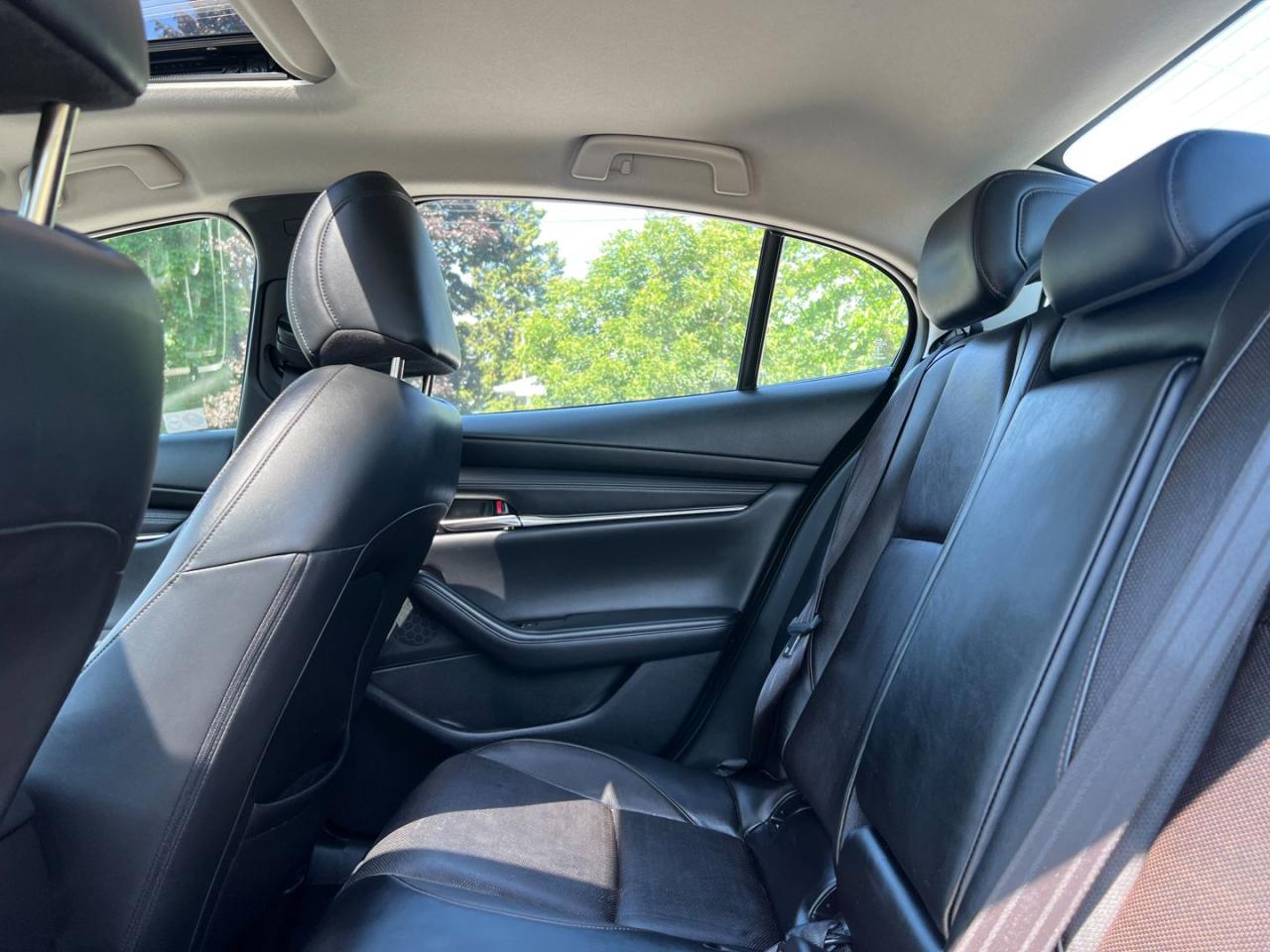 2019 Mazda MAZDA3 GT - Photo #10