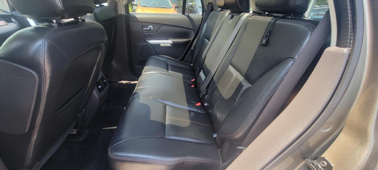 2013 Ford Edge Limited - Photo #9