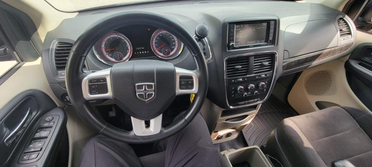 2013 Dodge Grand Caravan SXT - Photo #9