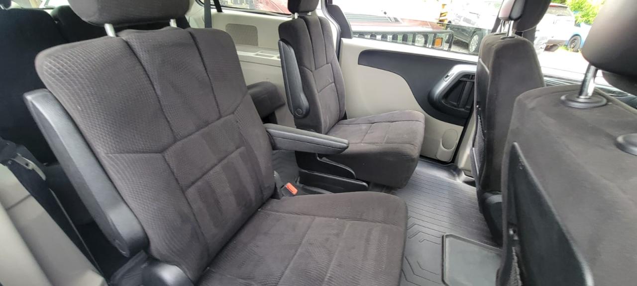 2013 Dodge Grand Caravan SXT - Photo #7