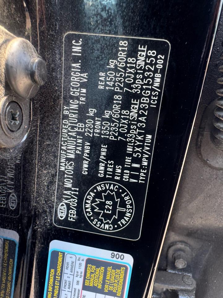 2011 Kia Sorento LX, V6, ONLY 180KMS, CERTIFIED - Photo #17
