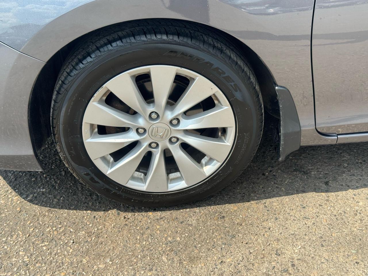 2013 Honda Accord EX-L, SEDAN, AUTO, LEATHER, CERTIFIED - Photo #9