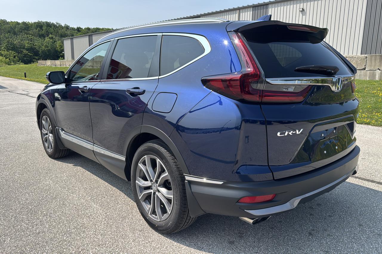2022 Honda CR-V Touring Photo2