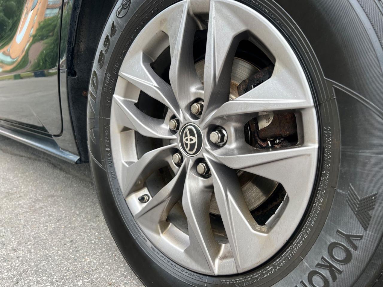 2021 Toyota Sienna LE 8-Passenger - Photo #8