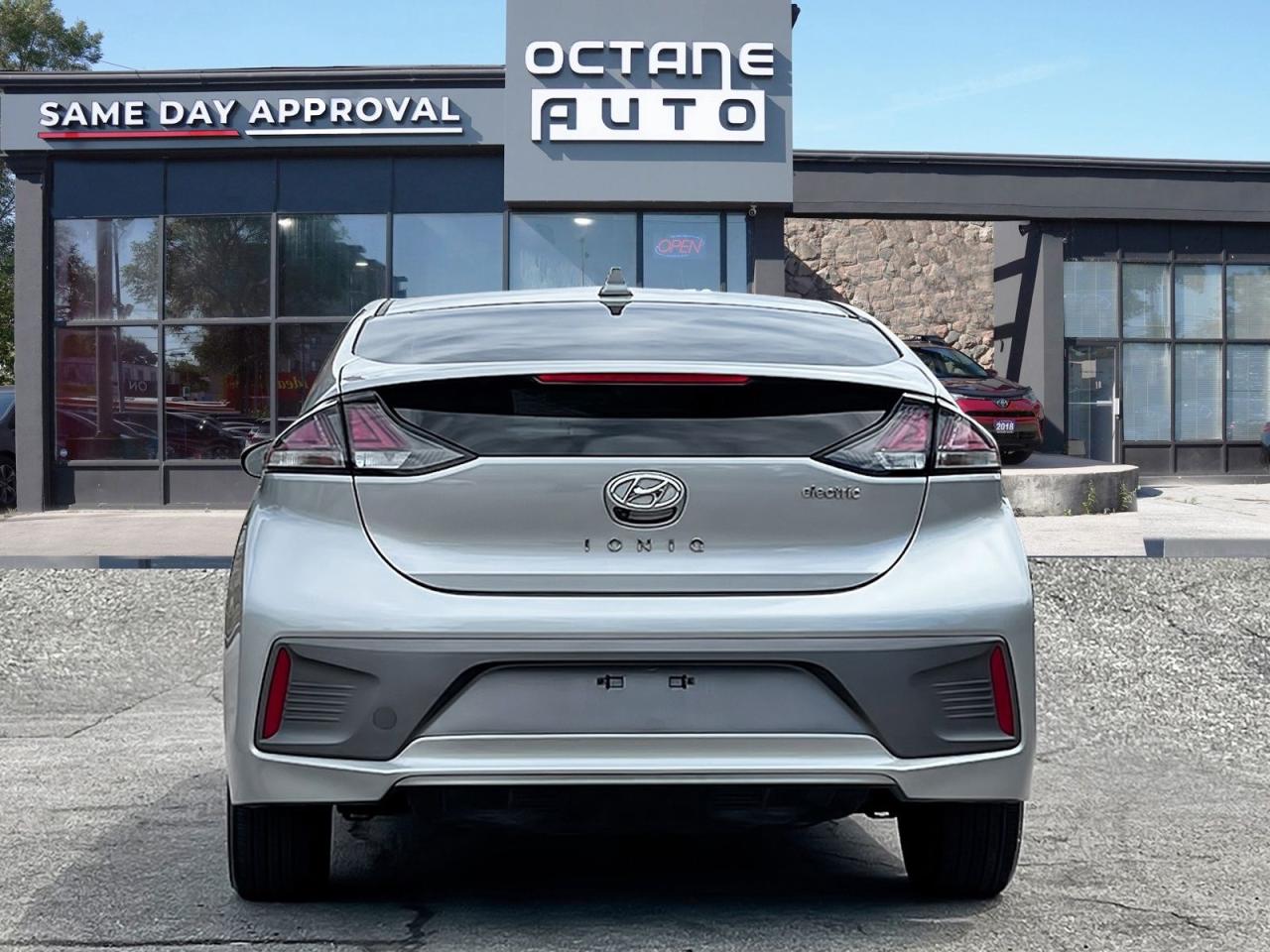 2020 Hyundai IONIQ ELECTRIC ULTIMATE - Photo #5