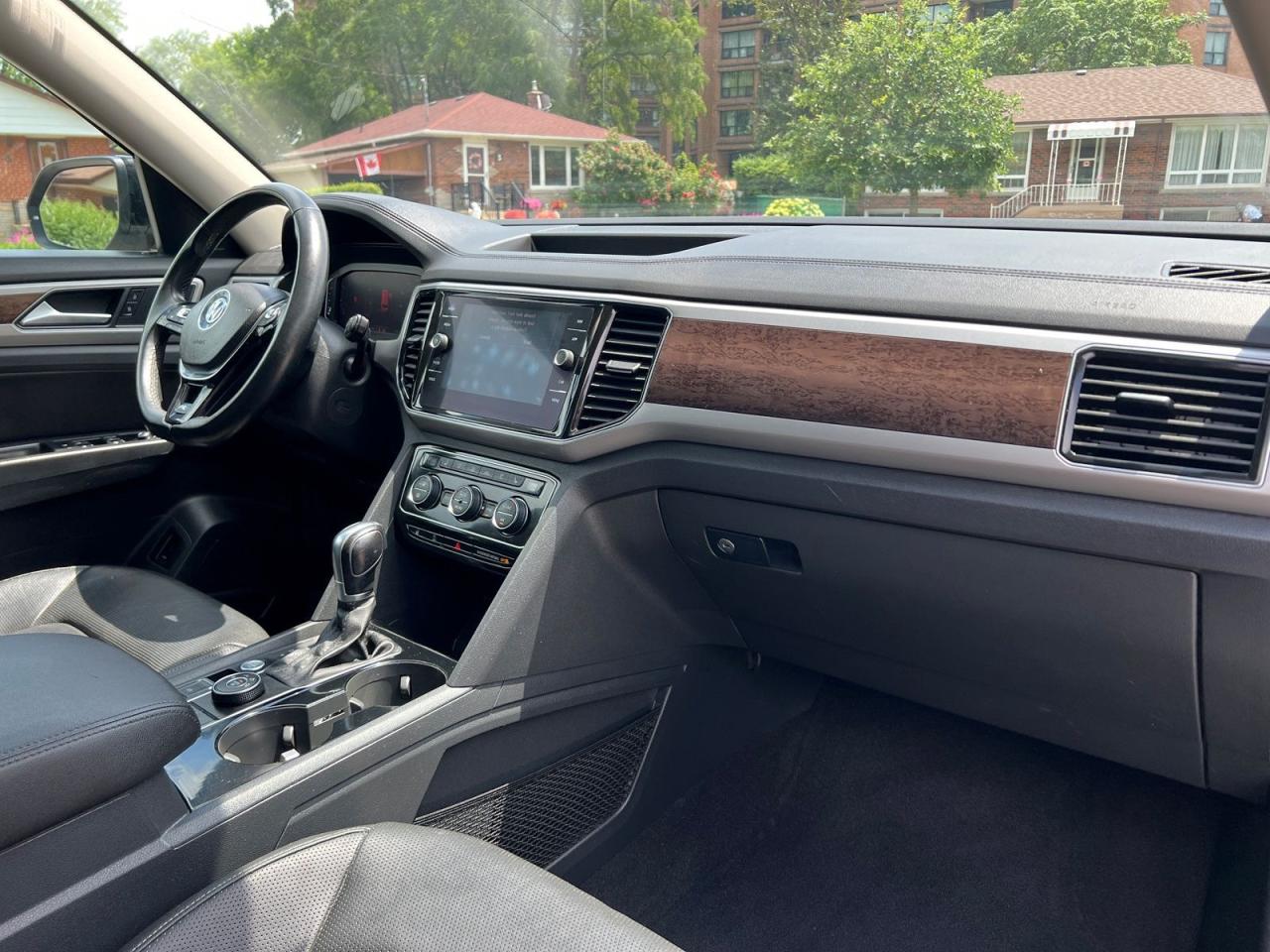 2019 Volkswagen Atlas EXECLINE - Photo #12