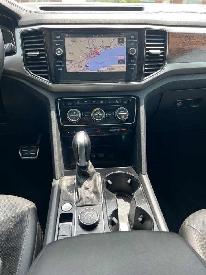 2019 Volkswagen Atlas EXECLINE - Photo #24
