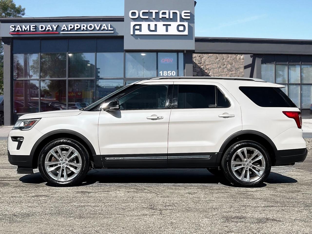 2018 Ford Explorer XLT 4WD - Photo #2