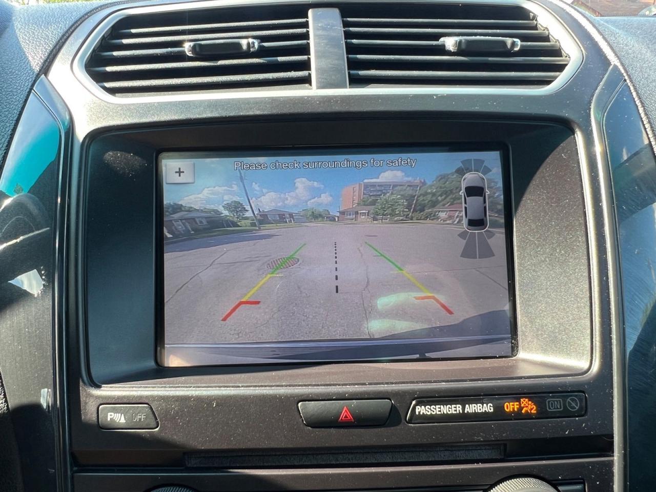 2018 Ford Explorer XLT 4WD - Photo #20