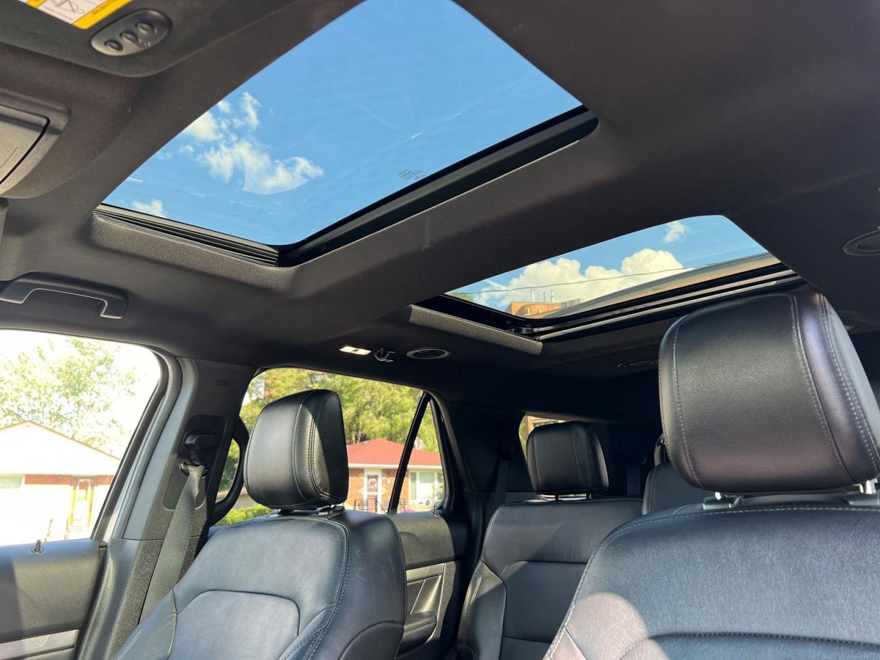 2018 Ford Explorer XLT 4WD - Photo #27
