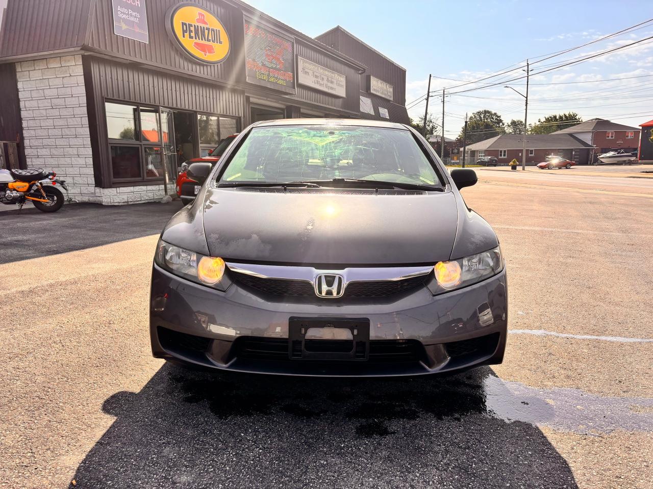 2009 Honda Civic One Owner! As Is! Photo1