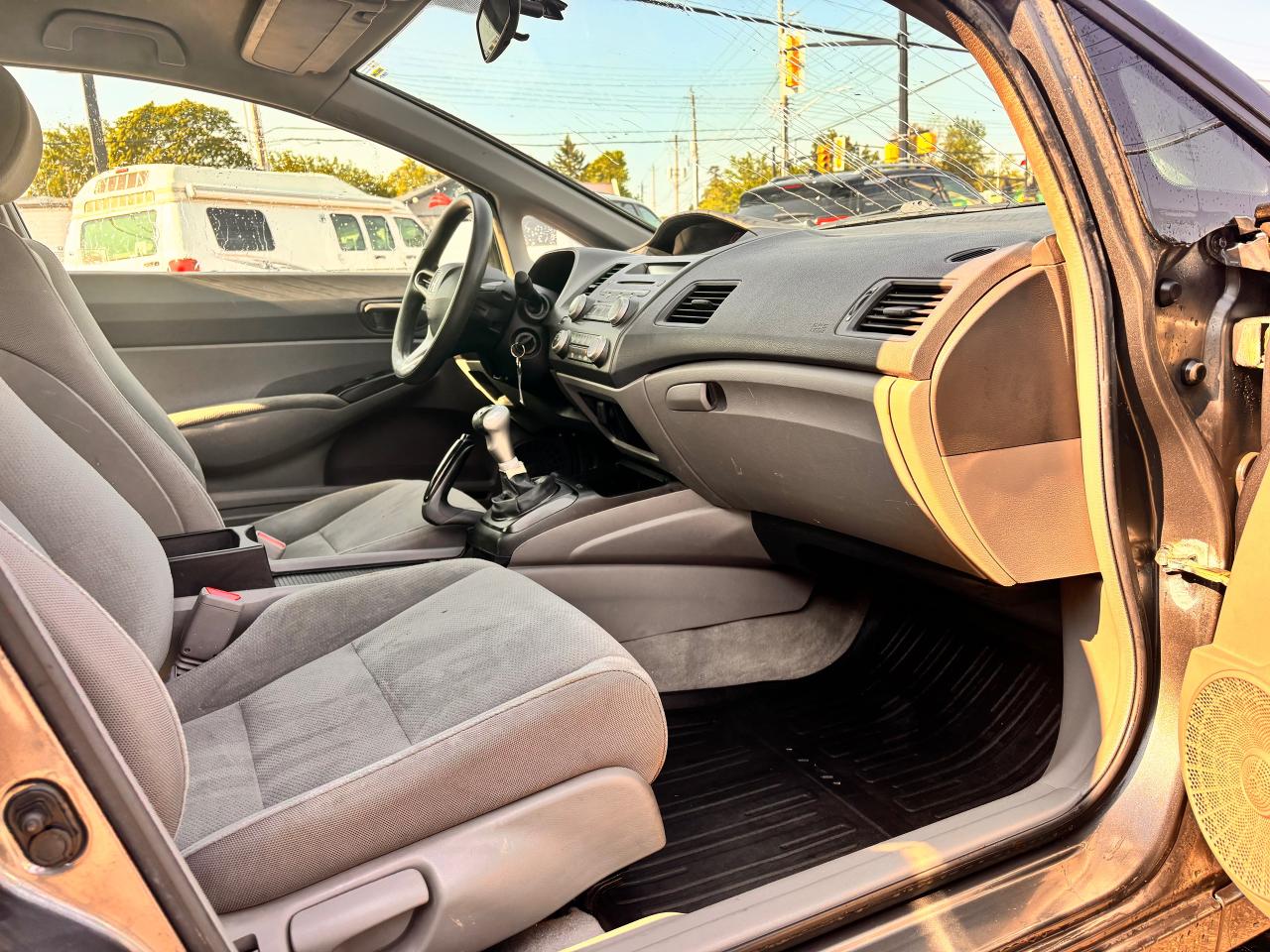 2009 Honda Civic One Owner! As Is! Photo