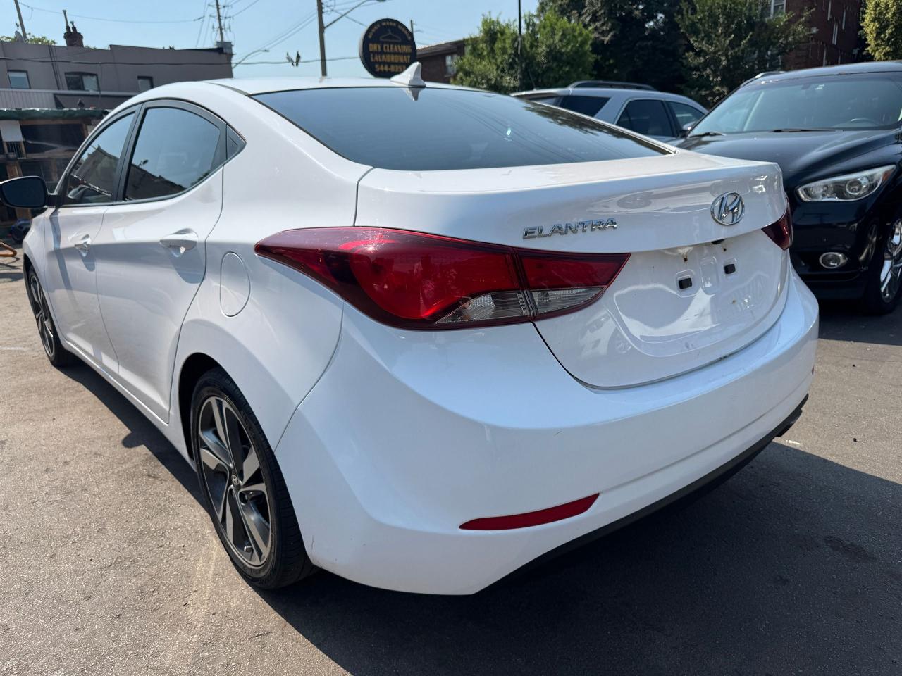 2016 Hyundai Elantra GLS | CERTIFIED | BACK UP CAM | 42 Service Records - Photo #7