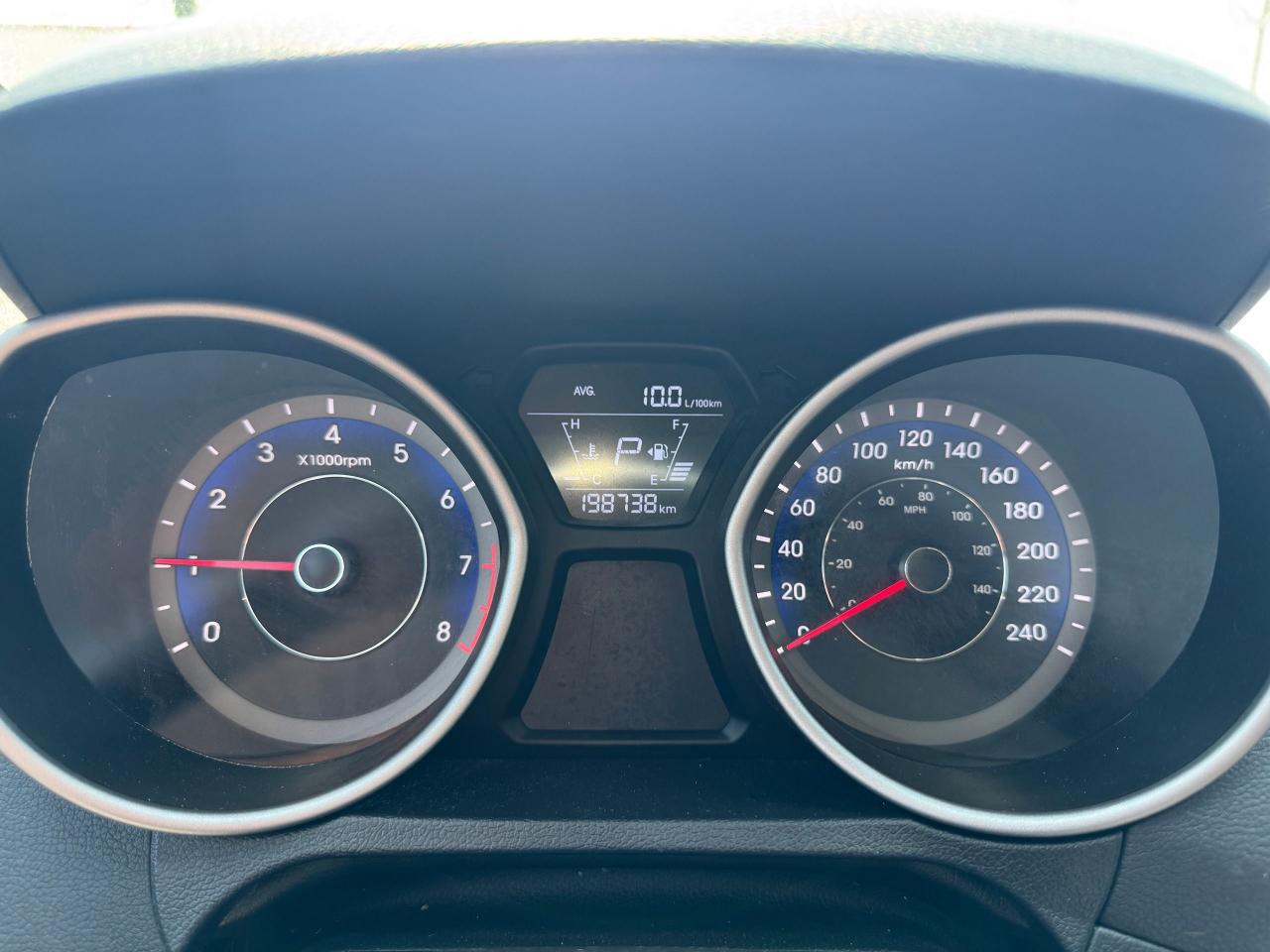 2016 Hyundai Elantra GLS | CERTIFIED | BACK UP CAM | 42 Service Records - Photo #10