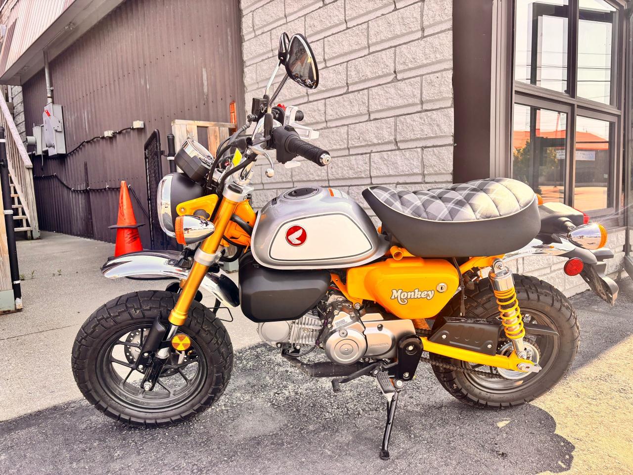 2023 Honda MOTORCYCLE Low KM'S! , Honda Monkey!, Immaculate CD!
