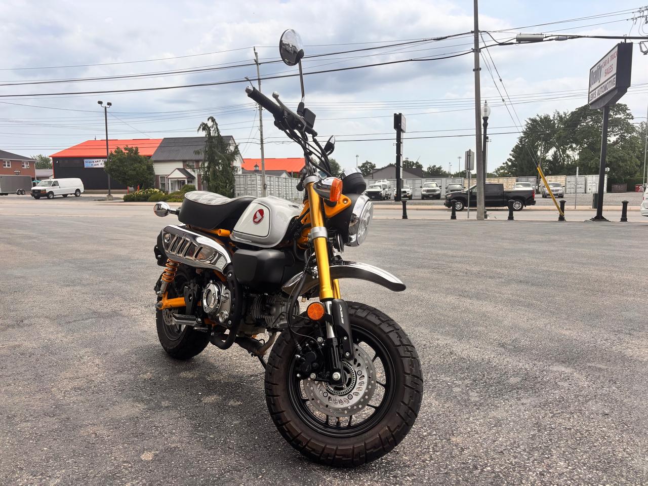 2023 Honda MOTORCYCLE Low KM'S! , Honda Monkey!, Immaculate CD!