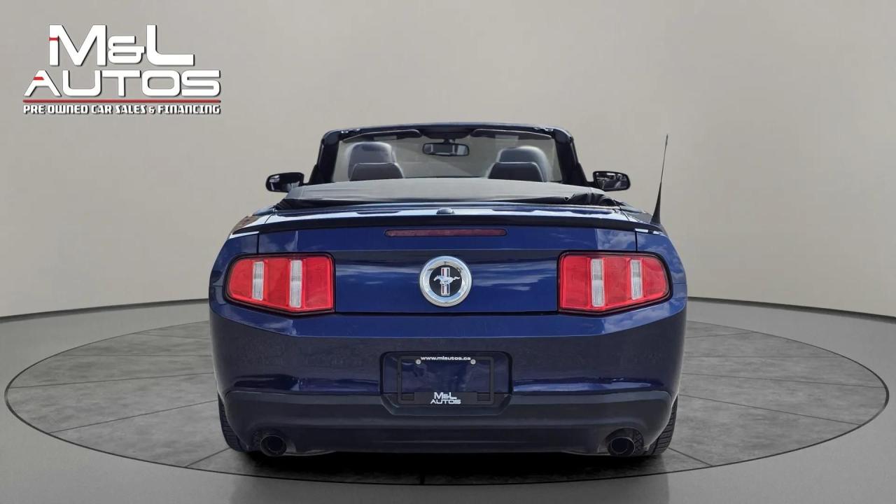 2012 Ford Mustang 2DR CONV V6 PREMIUM - Photo #6