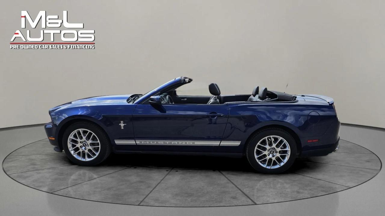 2012 Ford Mustang 2DR CONV V6 PREMIUM - Photo #8