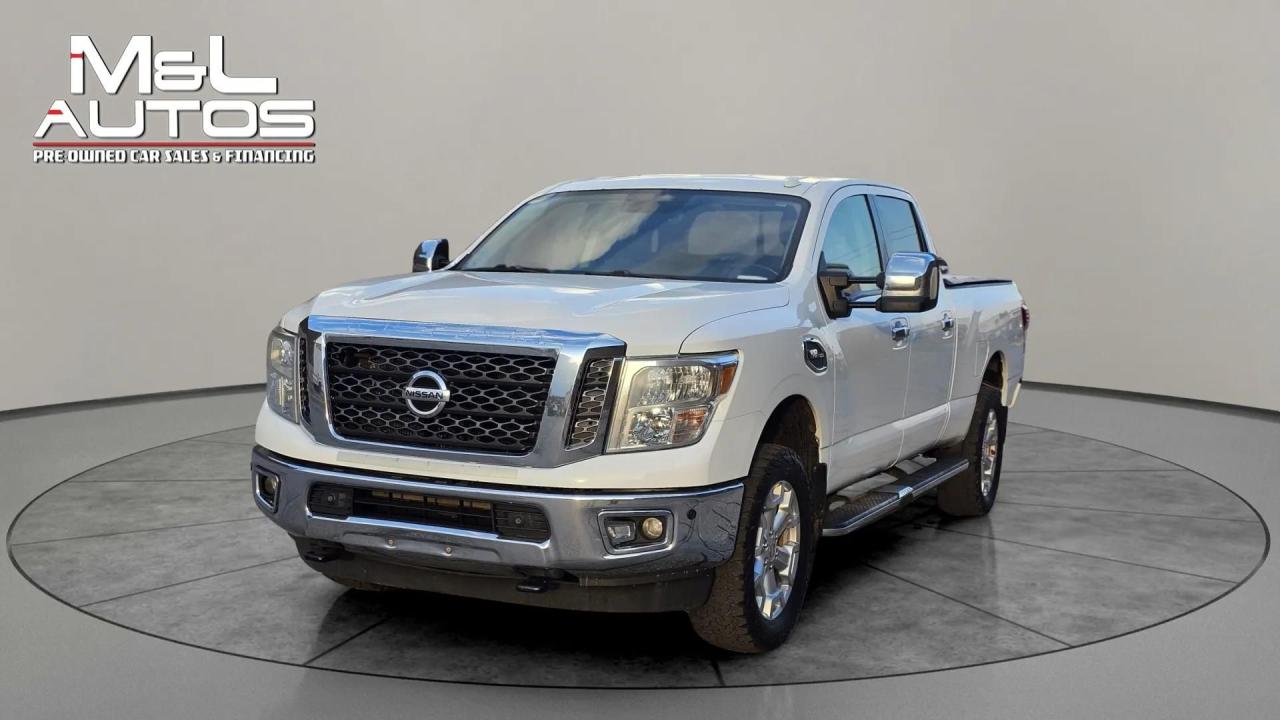 Used 2017 Nissan Titan 4WD Crew Cab SV Gas for sale in Mississauga, ON