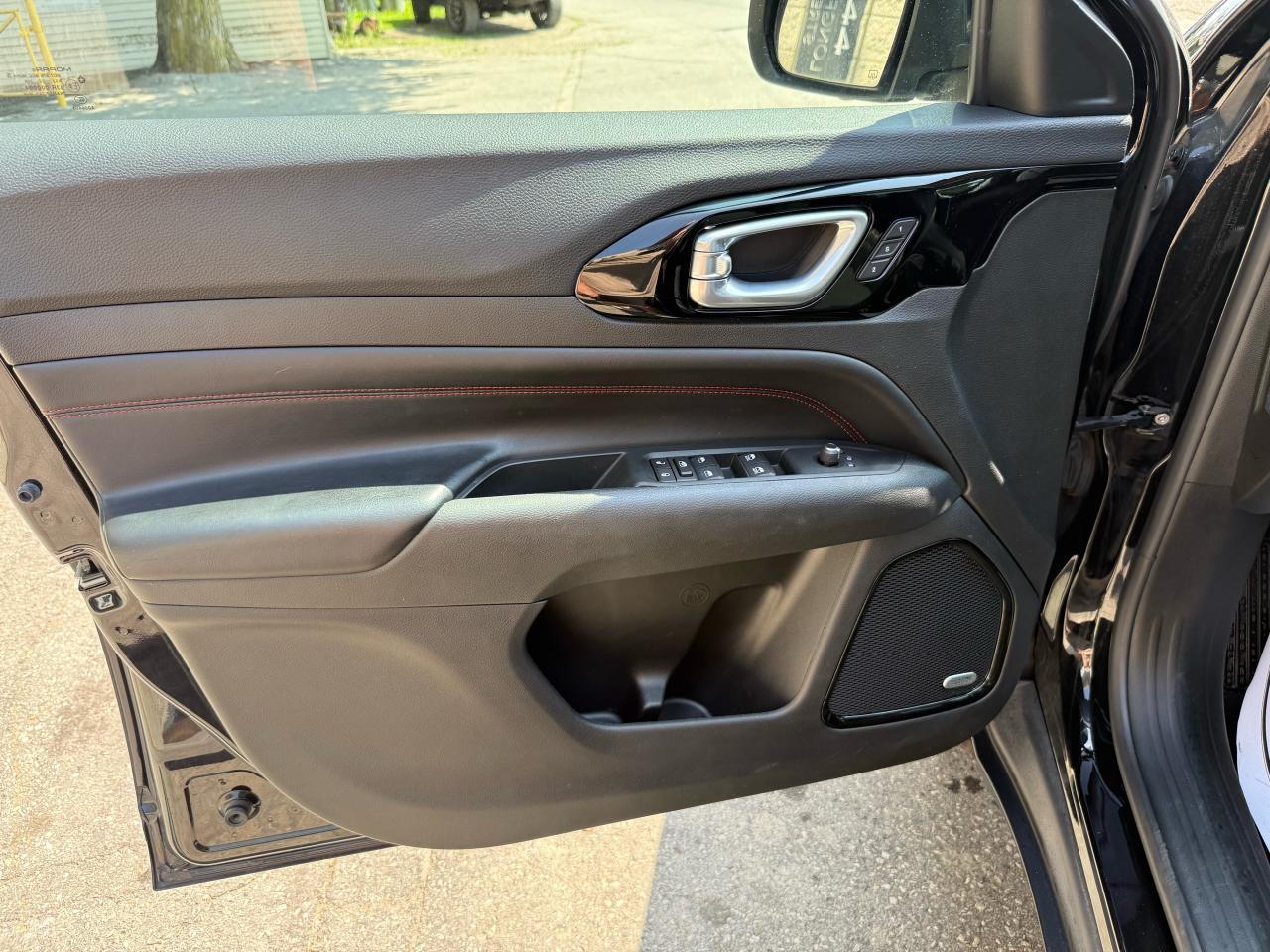 2022 Jeep Compass Trailhawk Elite - Photo #7