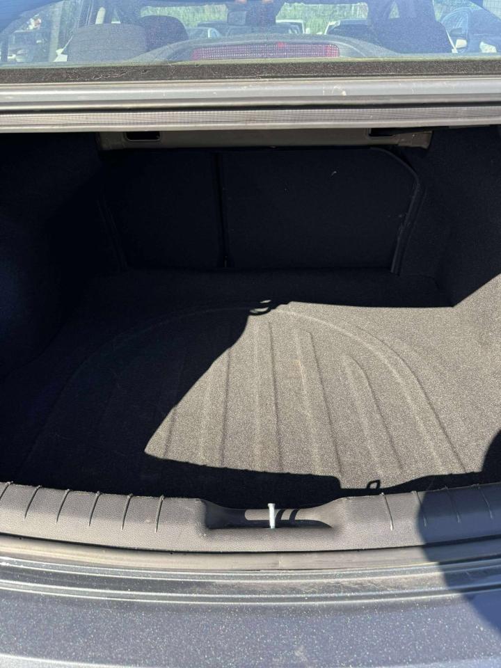 2019 Hyundai Elantra Preferred - Photo #9
