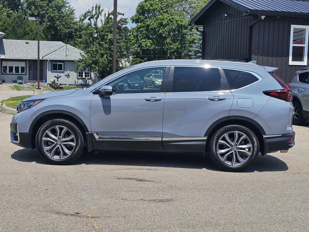 2022 Honda CR-V Touring LOW KMS, 4cyl. Turbo - Photo #8