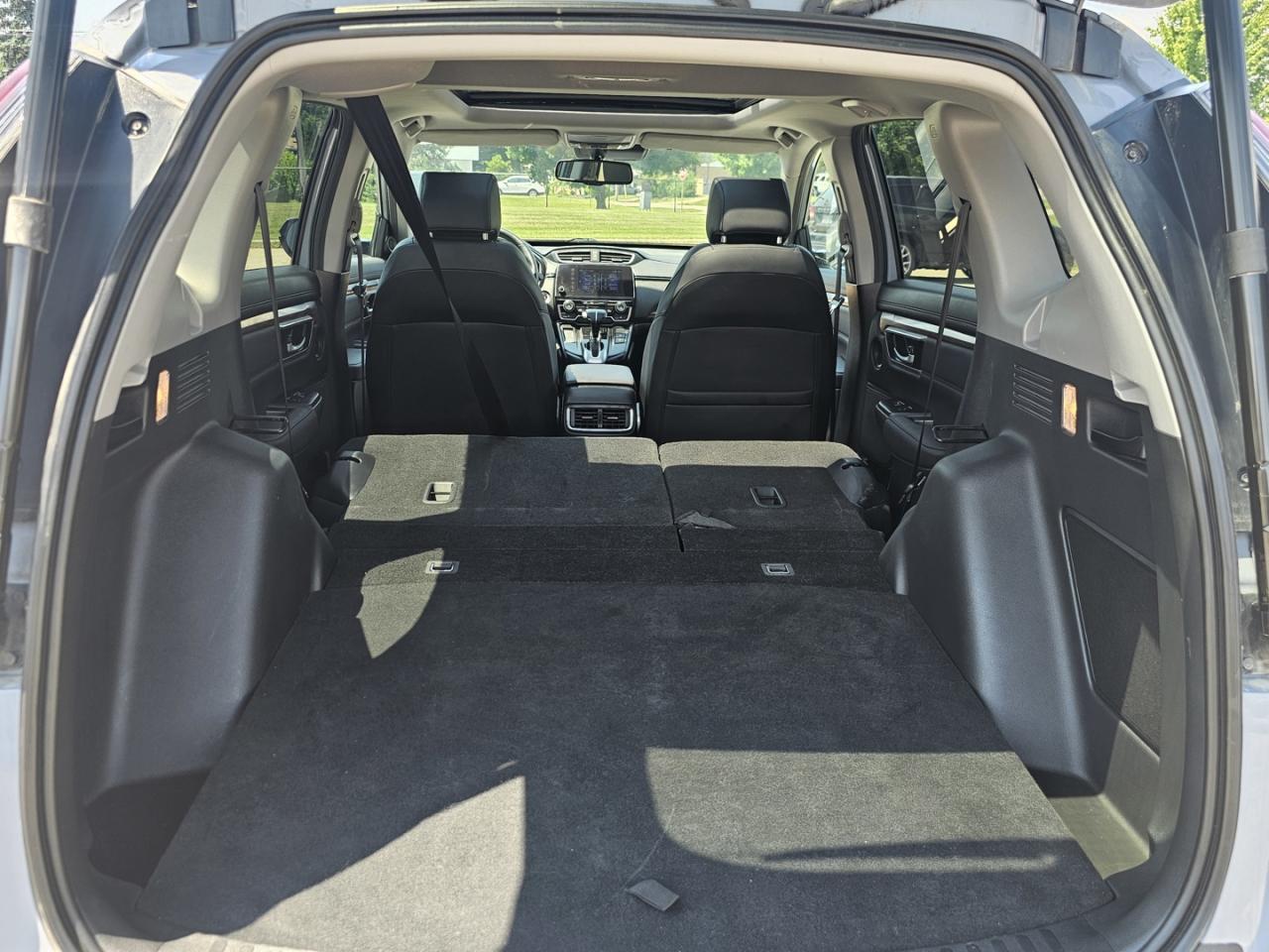 2022 Honda CR-V Touring LOW KMS, 4cyl. Turbo - Photo #27