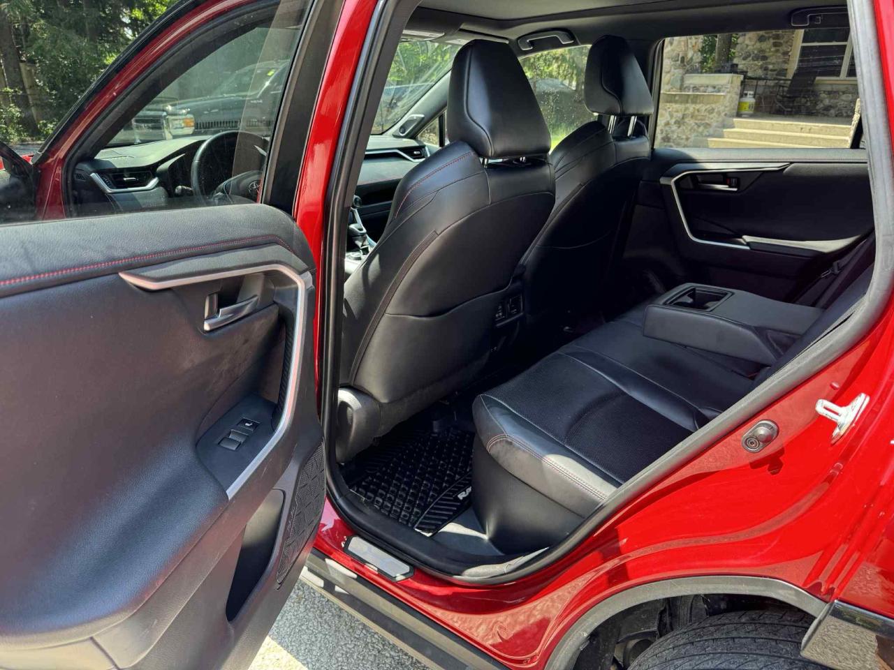 2021 Toyota RAV4  AWD XSE - Photo #11