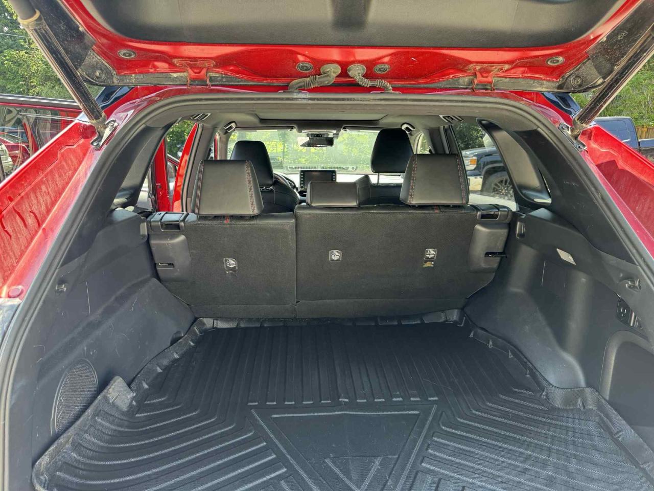 2021 Toyota RAV4  AWD XSE - Photo #12