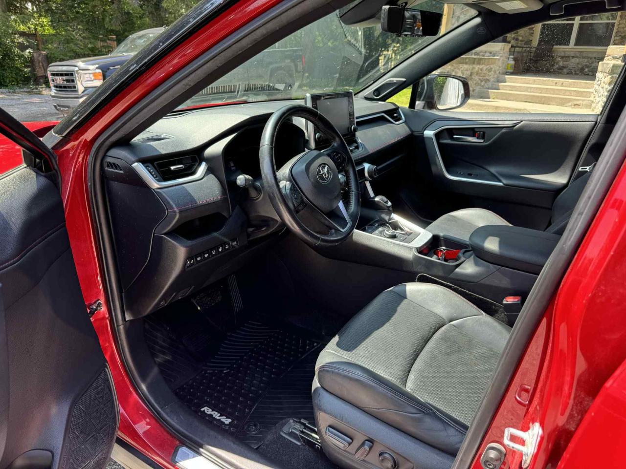 2021 Toyota RAV4  AWD XSE - Photo #17