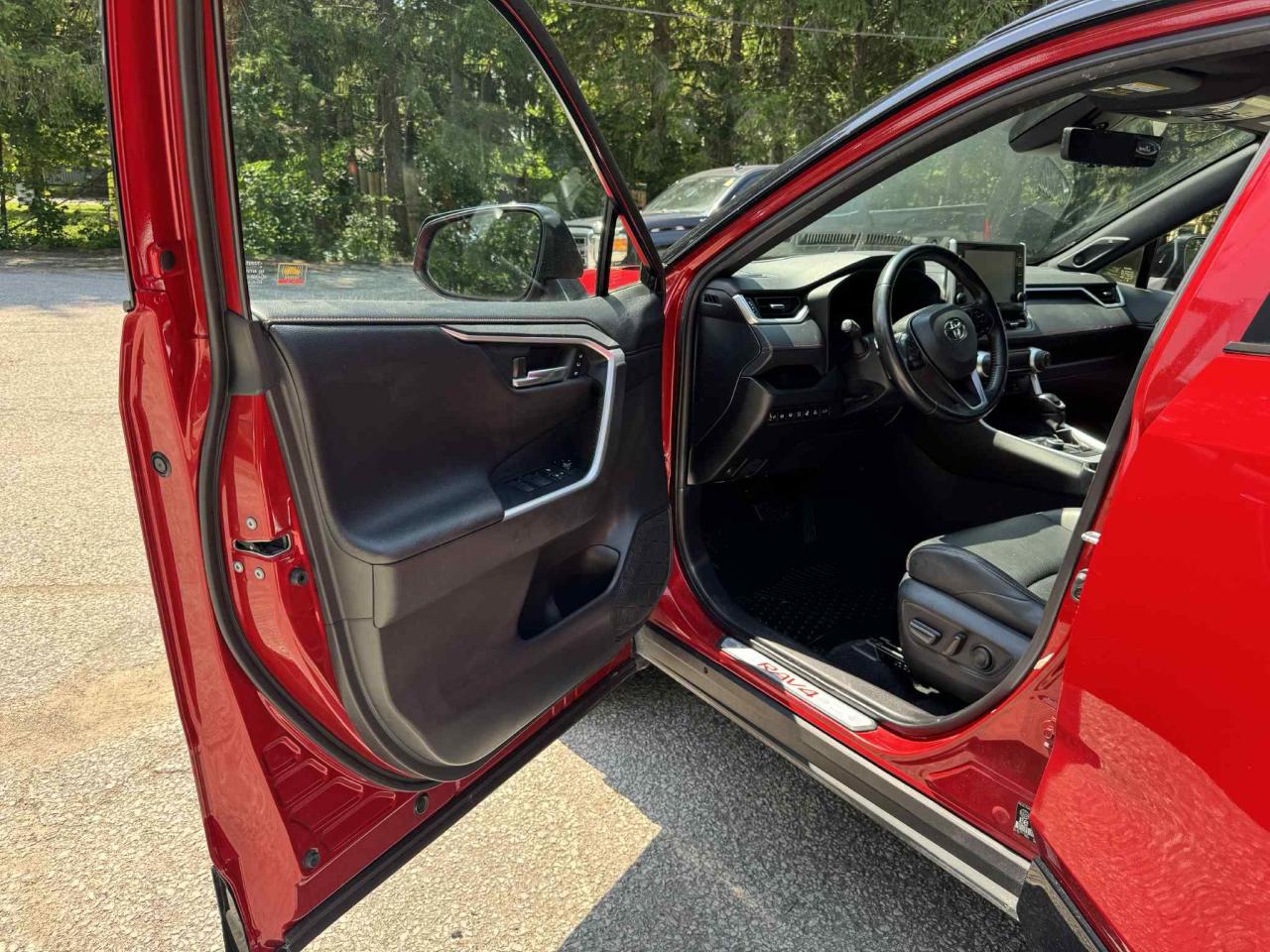2021 Toyota RAV4  AWD XSE - Photo #16