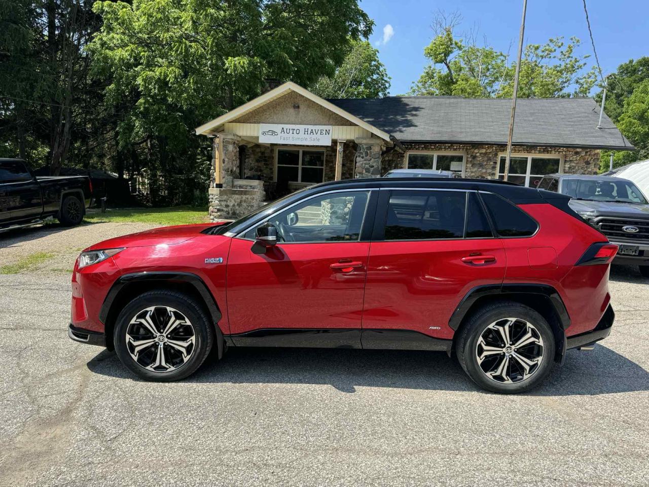 2021 Toyota RAV4  AWD XSE - Photo #2
