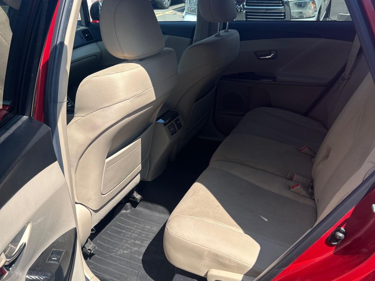2011 Toyota Venza  Photo