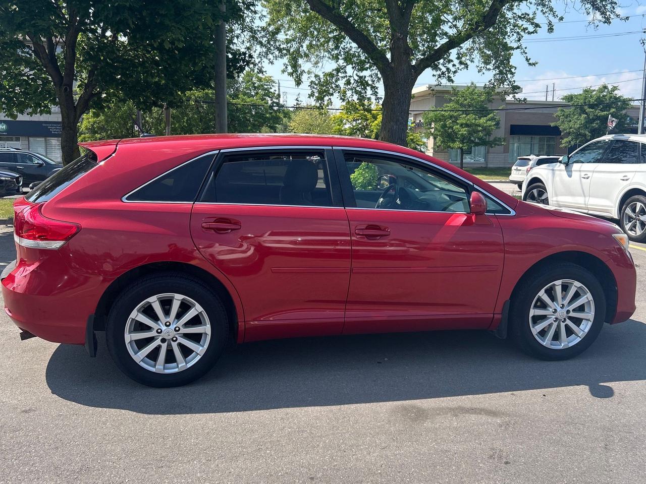 2011 Toyota Venza  Photo