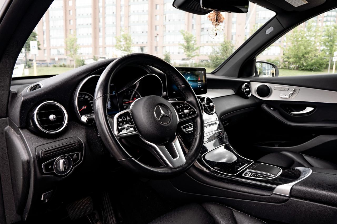 2022 Mercedes-Benz GLC-Class GLC 300 | NO ACCIDENT | CLEAN CARFAX | - Photo #7
