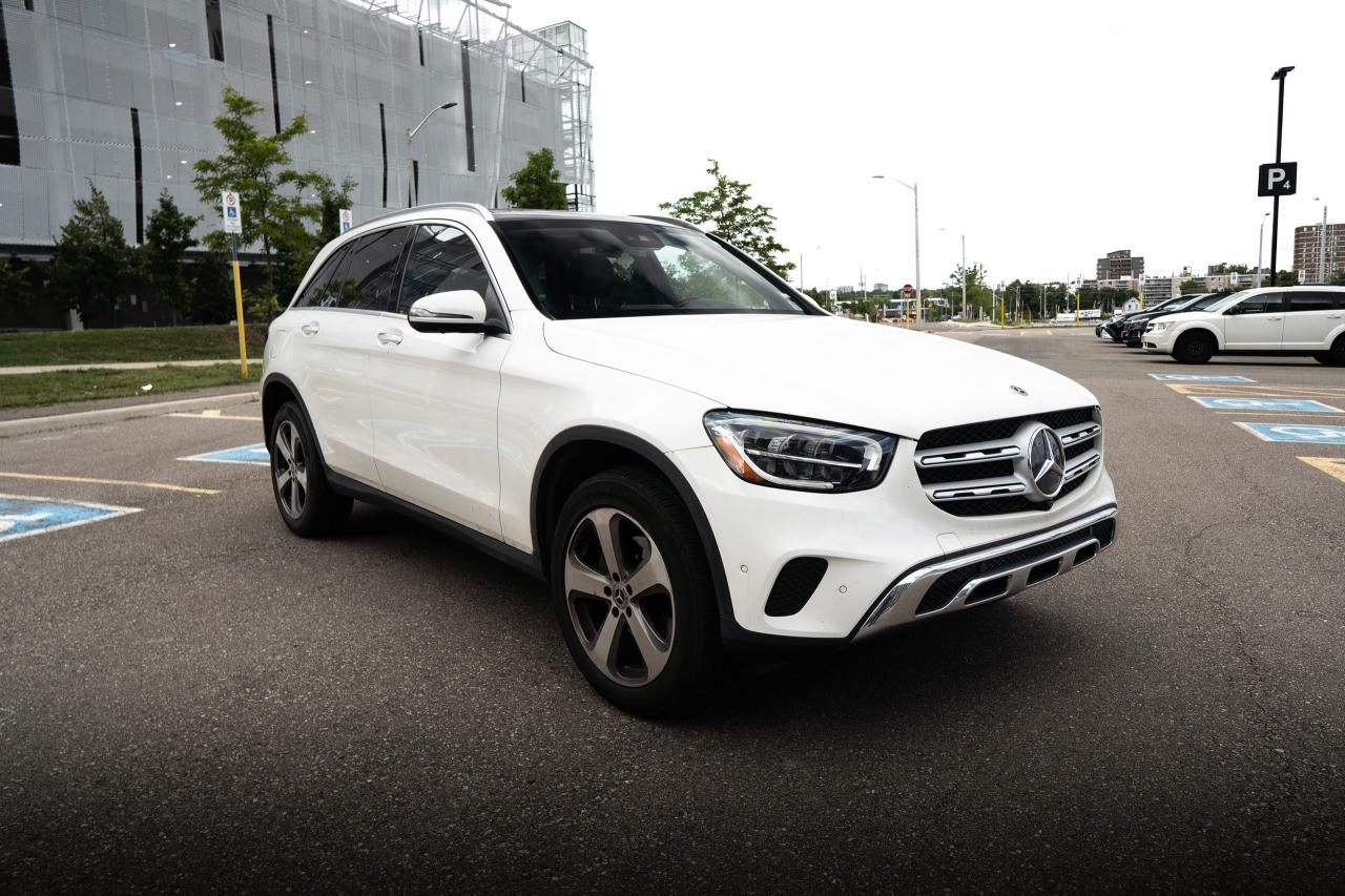 2022 Mercedes-Benz GLC-Class GLC 300 | NO ACCIDENT | CLEAN CARFAX | - Photo #3